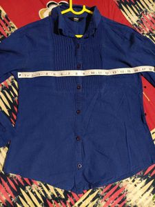 Stylish Blue MAX Button-Down Shirt