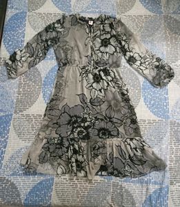 Grey And Black Floral Printed Midi Dress