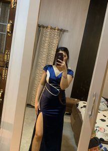 Beautiful Party Slit Dress🎀🦋💙