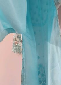 Elegant Pakistani Embroidered Suit Set