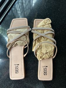 SSS Flats Brand New