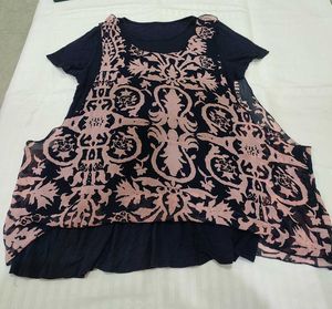 Stylish Patterned Top 38-42 Stretchable