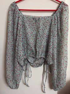 Floral Print Long Sleeve Top