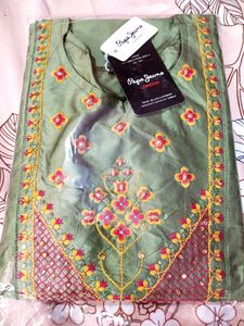 Staylish Silk Dupatta Set Heavy Work Neck Kurti Bottom With Heavy Zari Work Dupatta Set