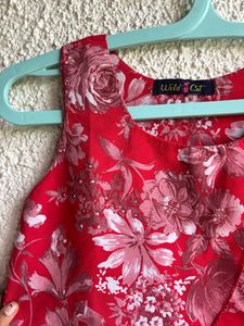 Red Sleeveless Top
