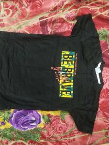 women's Black 'Be Brave' Graphic T-Shirt