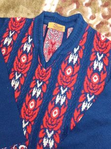 beautiful woollen kurti