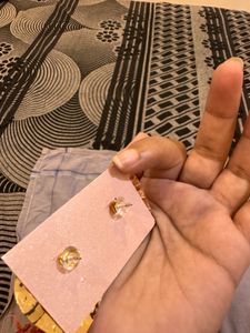 Heart earring