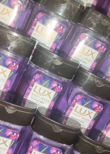 Lux Body Wash Lot At Sale 🎉(28 Pieces)