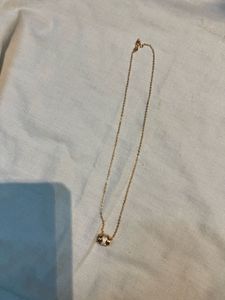 Elegant Gold Necklace