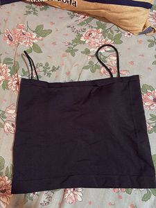 Black Sleeveless Crop Top