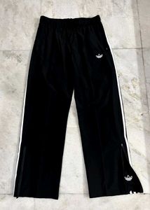 ADIDAS ORIGINALS BLACK STRAIGHT BOOTCUT TRACKPANTS