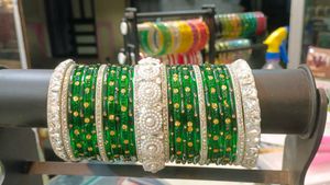 Green Bangle Set