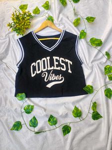 Coolest Vibes Vest 🖤