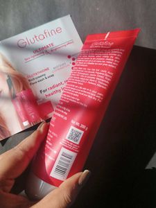 Glutafine Face Wash