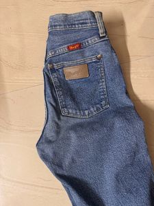 Straight Jean