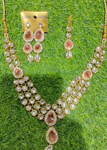 Necklace Set ❣️😗