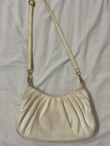 Cross Body Beige To White Bag
