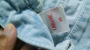 URBANIC Women&#39;s Jeans With Free Earings