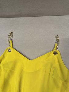 Madame Yellow top