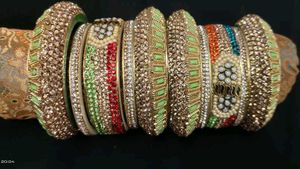 Elegant Bangle Set