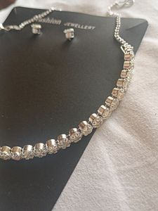 Silver Diamond Round Shape Chokar Necklace