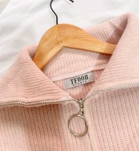 B2G2 🎁 Pinterest Cozy Pink Knit Sweater C