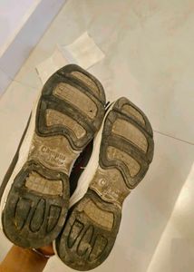 Used Sport Shoes
