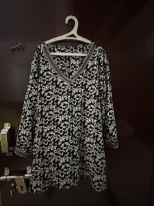 V Neck Black Short Kurti
