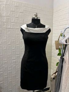 Monroe Twist Dress