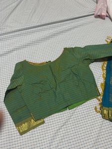 Vintage, heavy silk saree with blouse