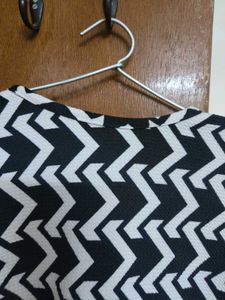 Chic Black &amp; White Kurta