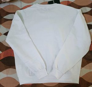 White Graphic Print Sweatshirt