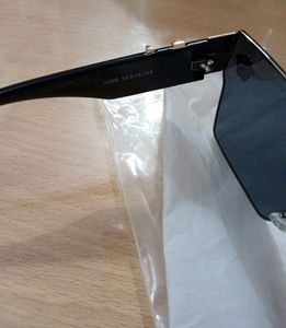 VERSACE Luxury Brand New Sunglasses 🕶️😎