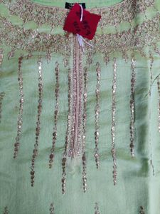 Pakistani Kurta And Duppata