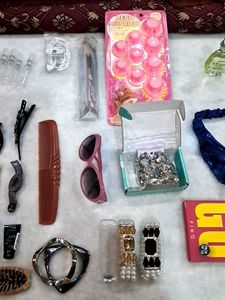 Beauty &amp; Accessory Bundle