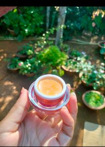 Jiaobi Whitening Makeup Base