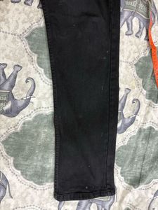 Black catorised  straight fit jeans