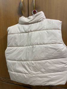 Sale!!cream buffer half jacket