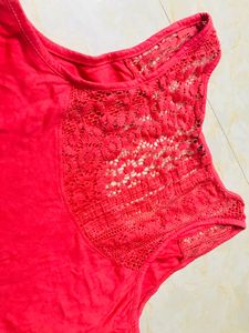 Sleevles XL Size Tshirts For Women, Stylish