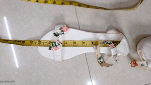 Aksky White Flats For Womens