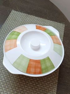 2 BIG BOWL WITH LID AND SERVING SPOON