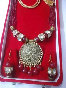 Trending Kundan Jewellery Set❣️