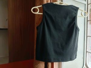 Black Ribbed Tank Top