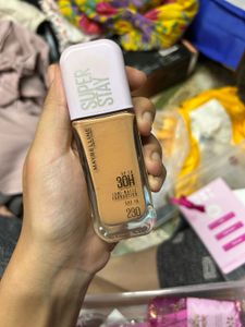Maybelline Super Stay Foundation And Eyeshadow