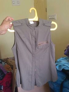 Stylish Olive Green Sleeveless Top