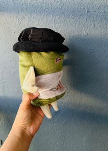 Cute &amp; Quirky Soft Toy 🎩