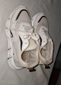 Shoetopia White Sneakers