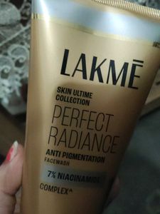 Lakme Perfect Radiance Facewash