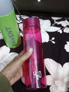 CELLO NEW AND GOOD CONDITION WATAR BOTTLE